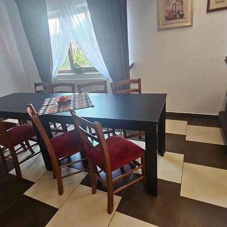 Pensiunea Mia Statjunea Borsa Luaran gambar